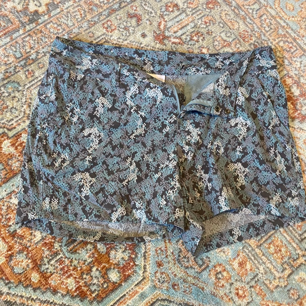 Columbia Shorts